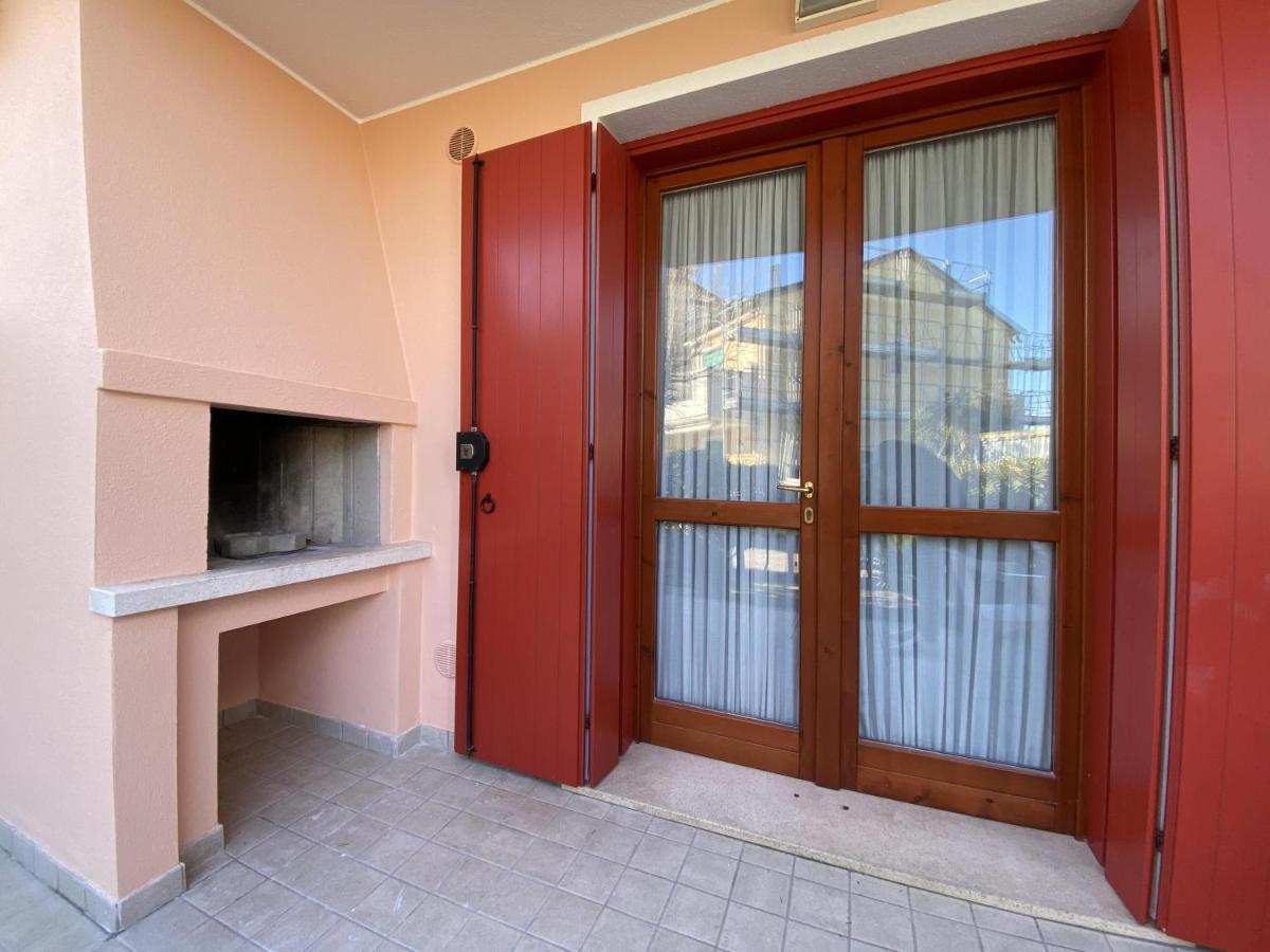 Immobiliare Jvl - Le Ginestre Apartment Кавалино-Трепорти Екстериор снимка